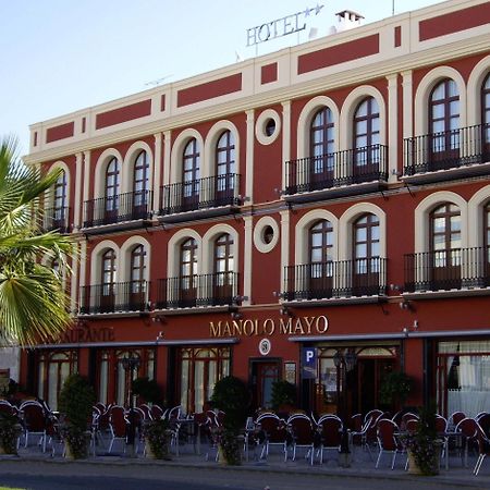 Hotel Manolo Mayo Los Palacios Y Villafranca Ngoại thất bức ảnh